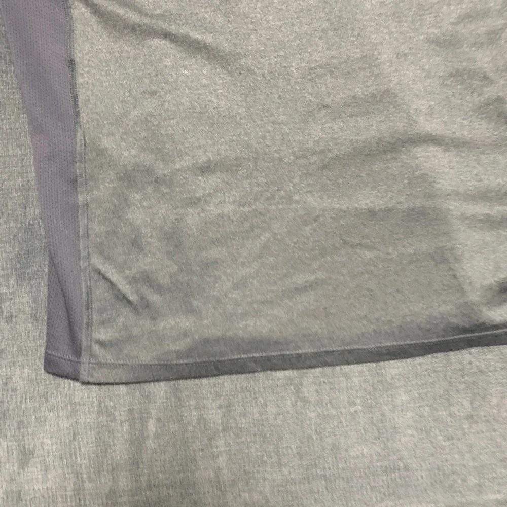 Nike Dri Fit Running Tank Mens Medium Gray Swoosh Logo Sleeveless Performance